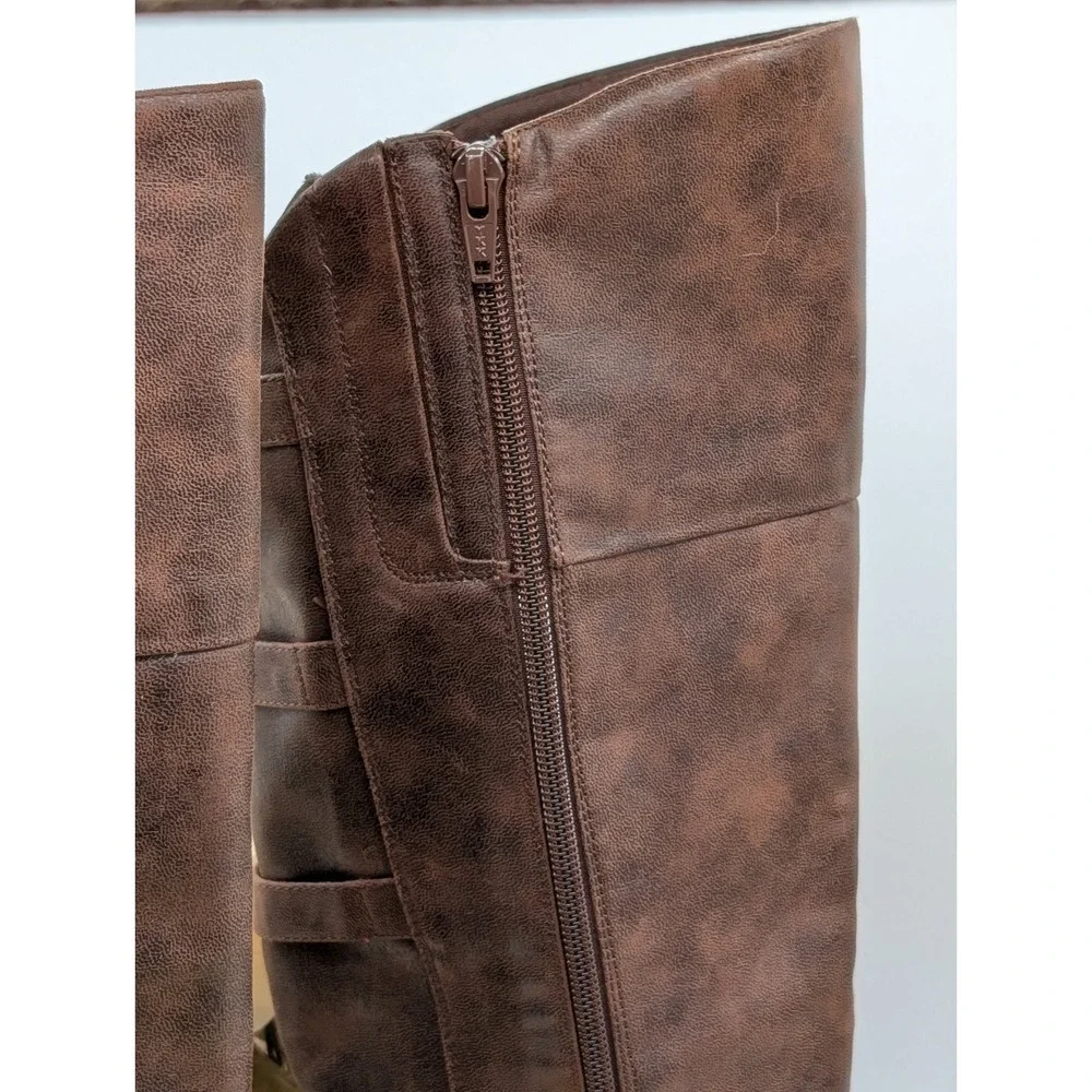 Baretraps Brown Faux Leather Strappy Back Knee High Riding Boots - Size 7.5